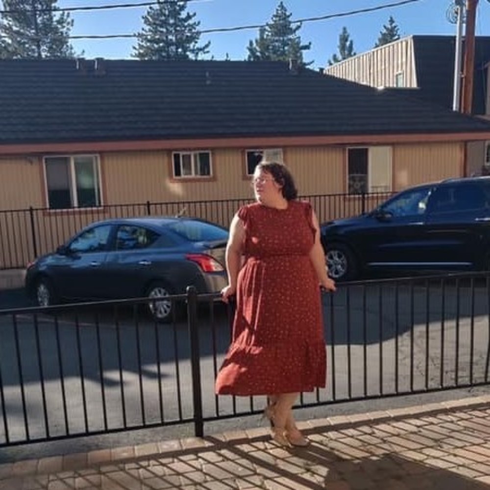 Meet your Posher, Valerie